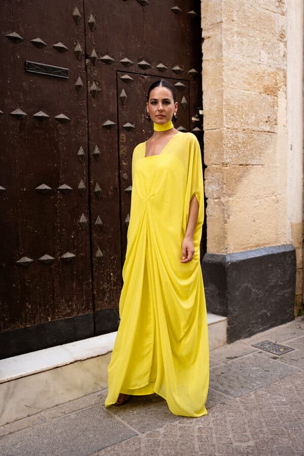Kaftán gasa amarillo
